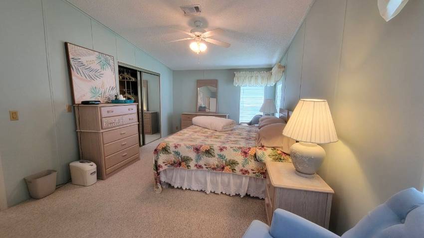 2237 Meadow Lark Place a Lake Wales, FL Mobile or Manufactured Home for Sale